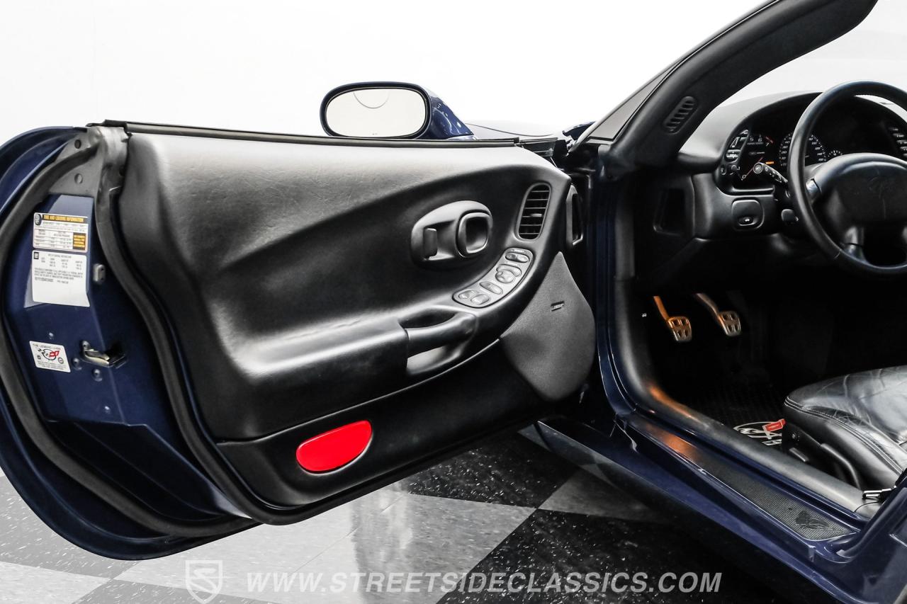 2004 Chevrolet Corvette Z06 Commemorative Edition