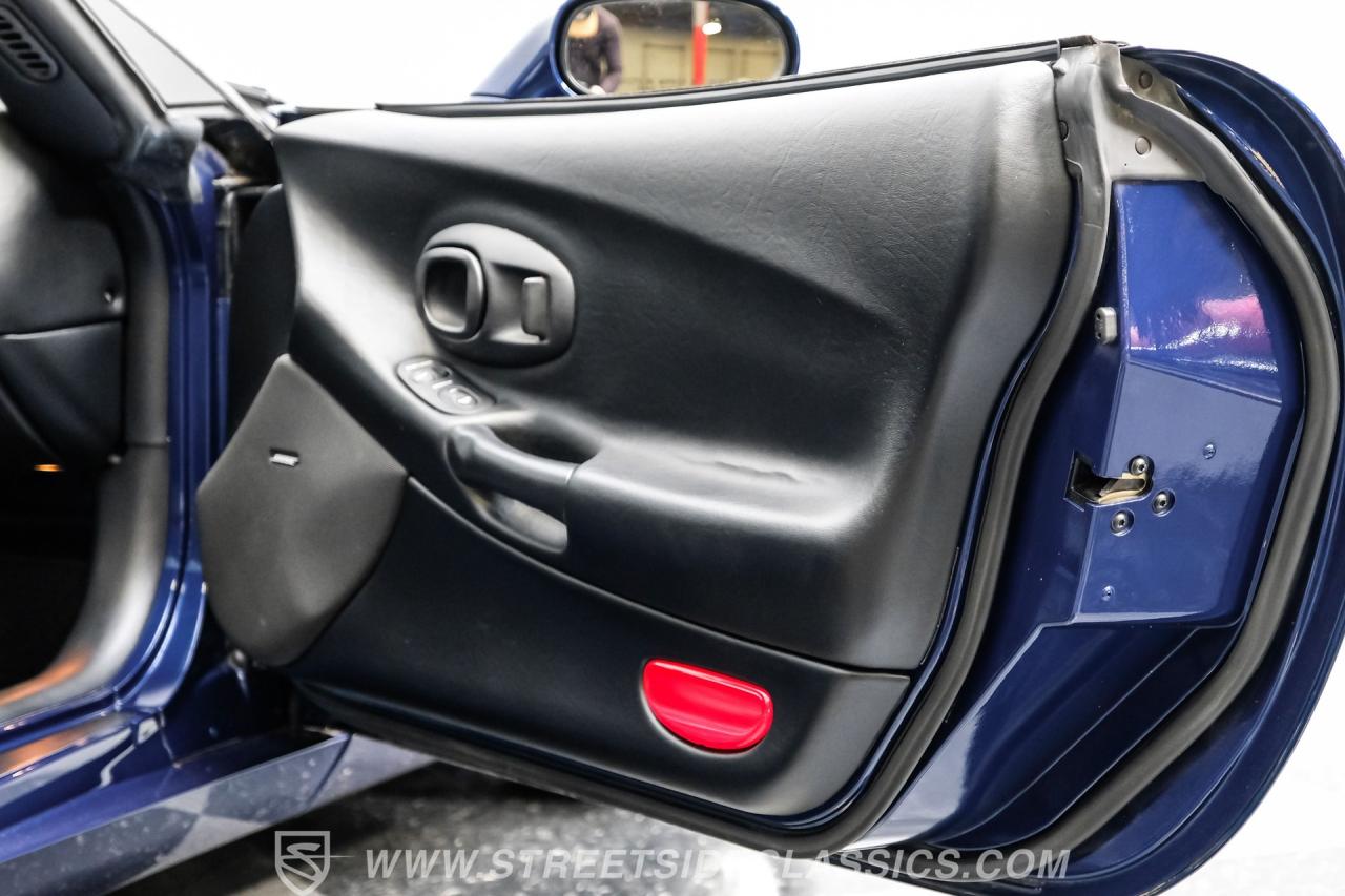 2004 Chevrolet Corvette Z06 Commemorative Edition