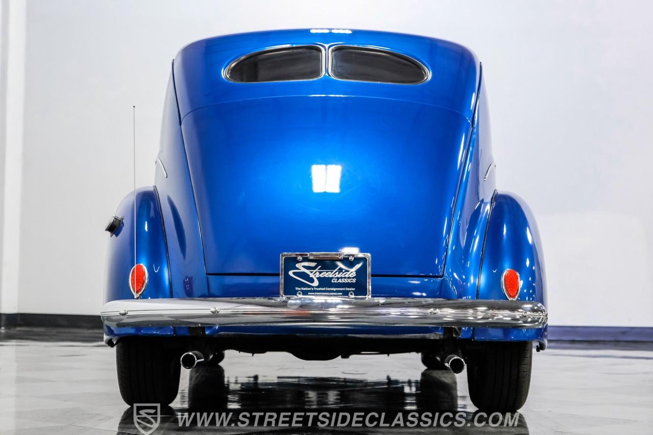 1939 Ford Deluxe Streetrod