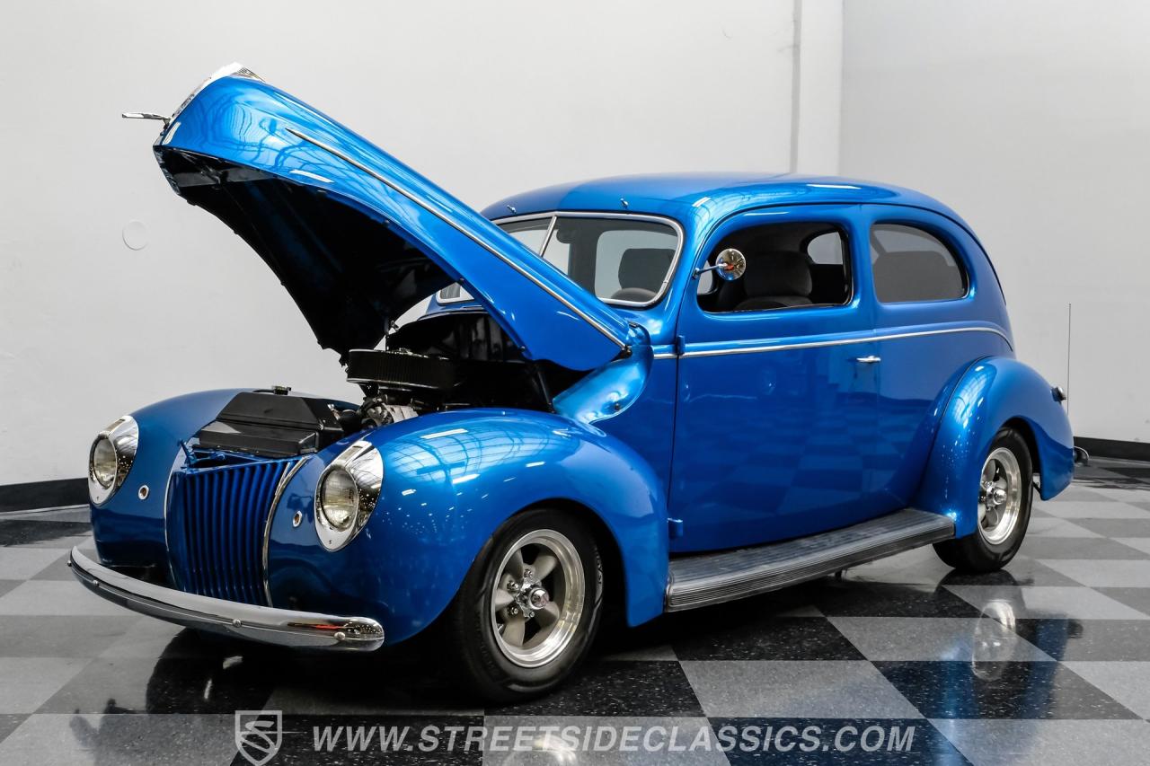 1939 Ford Deluxe Streetrod