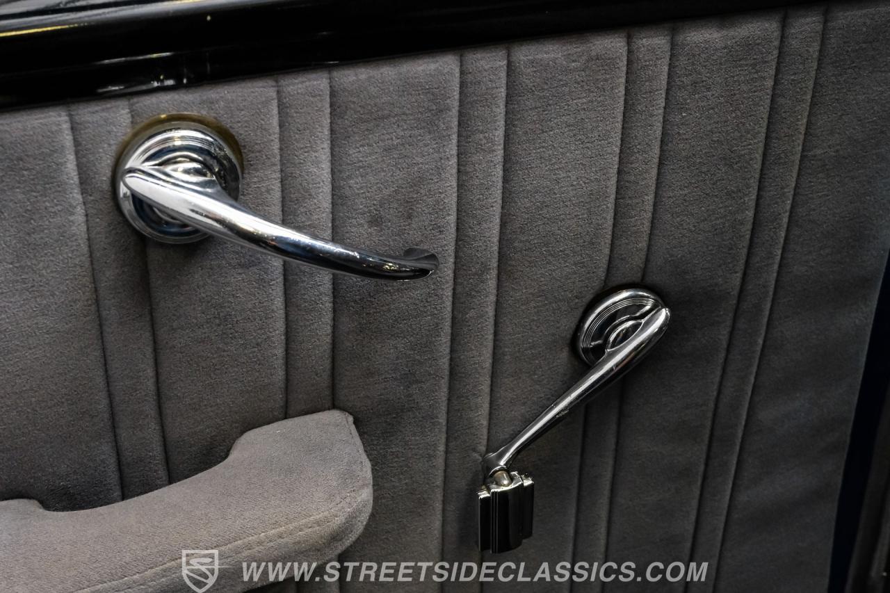 1939 Ford Deluxe Streetrod