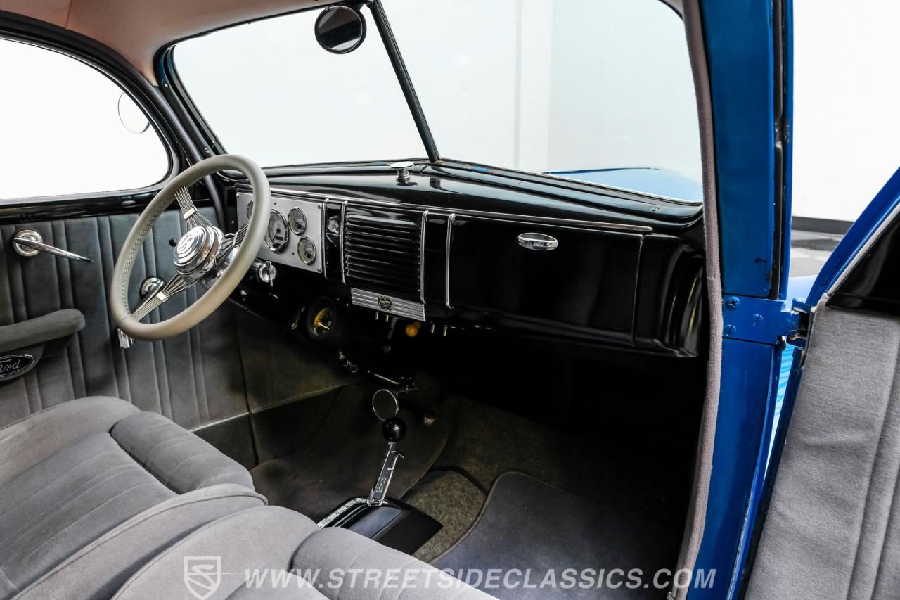 1939 Ford Deluxe Streetrod