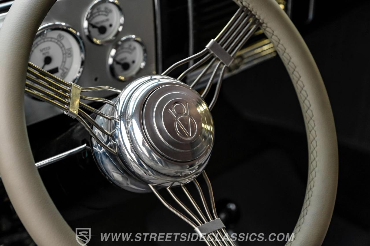 1939 Ford Deluxe Streetrod