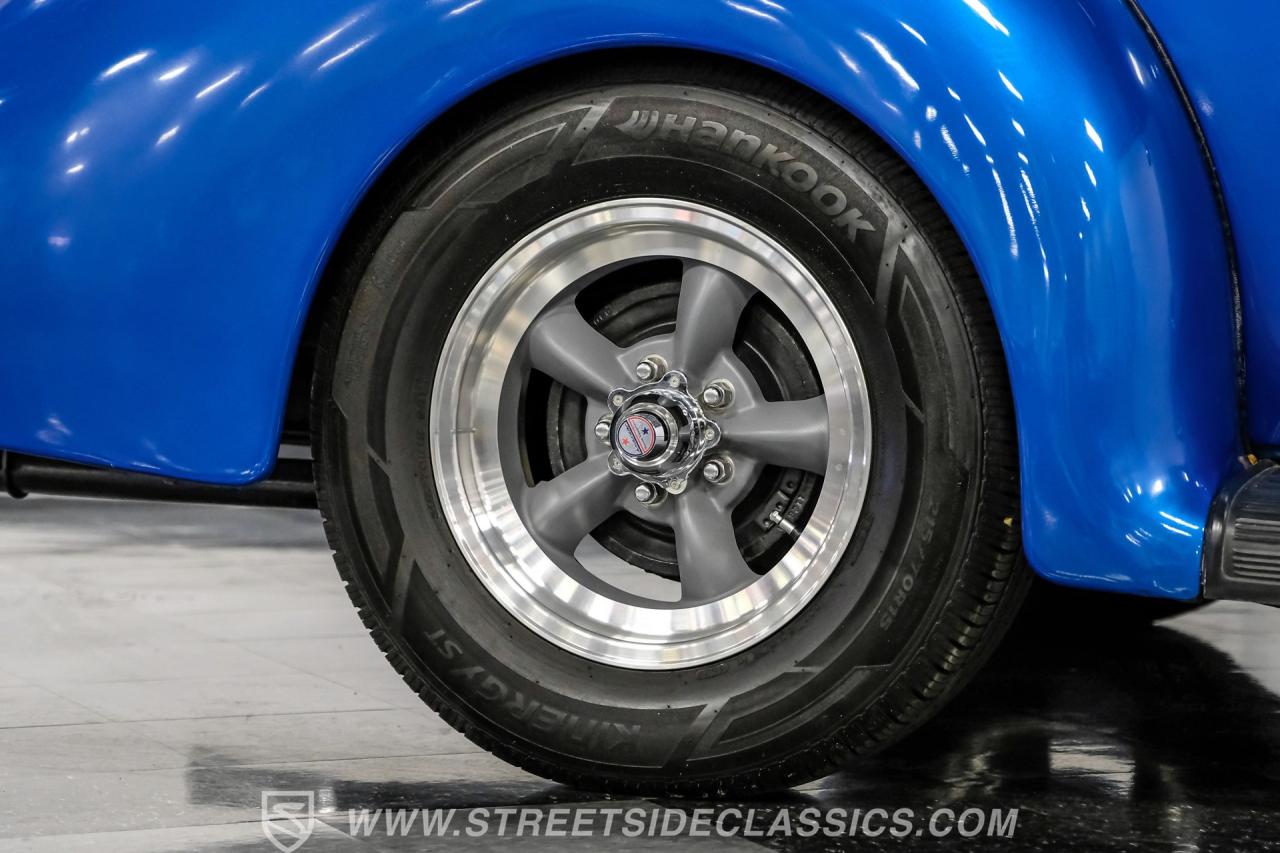 1939 Ford Deluxe Streetrod