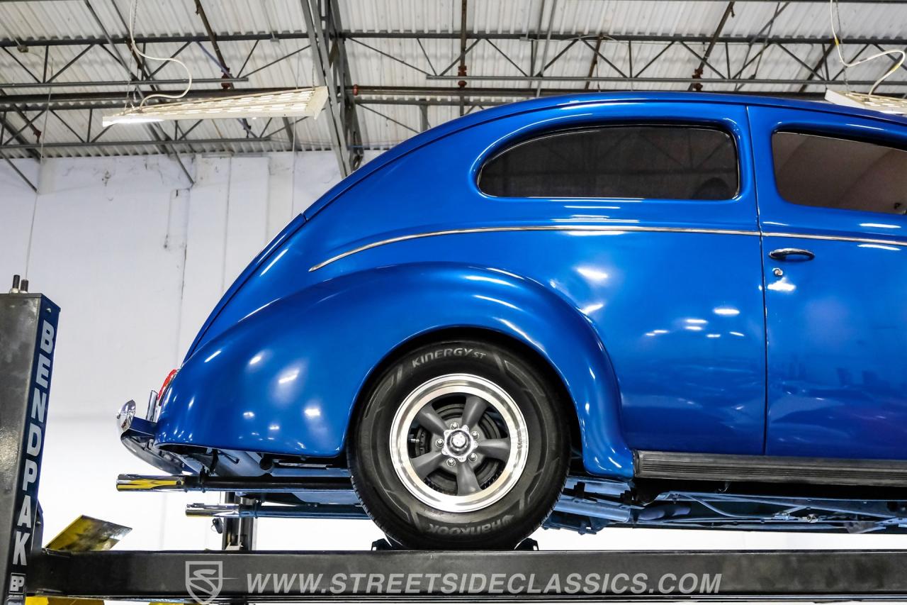 1939 Ford Deluxe Streetrod