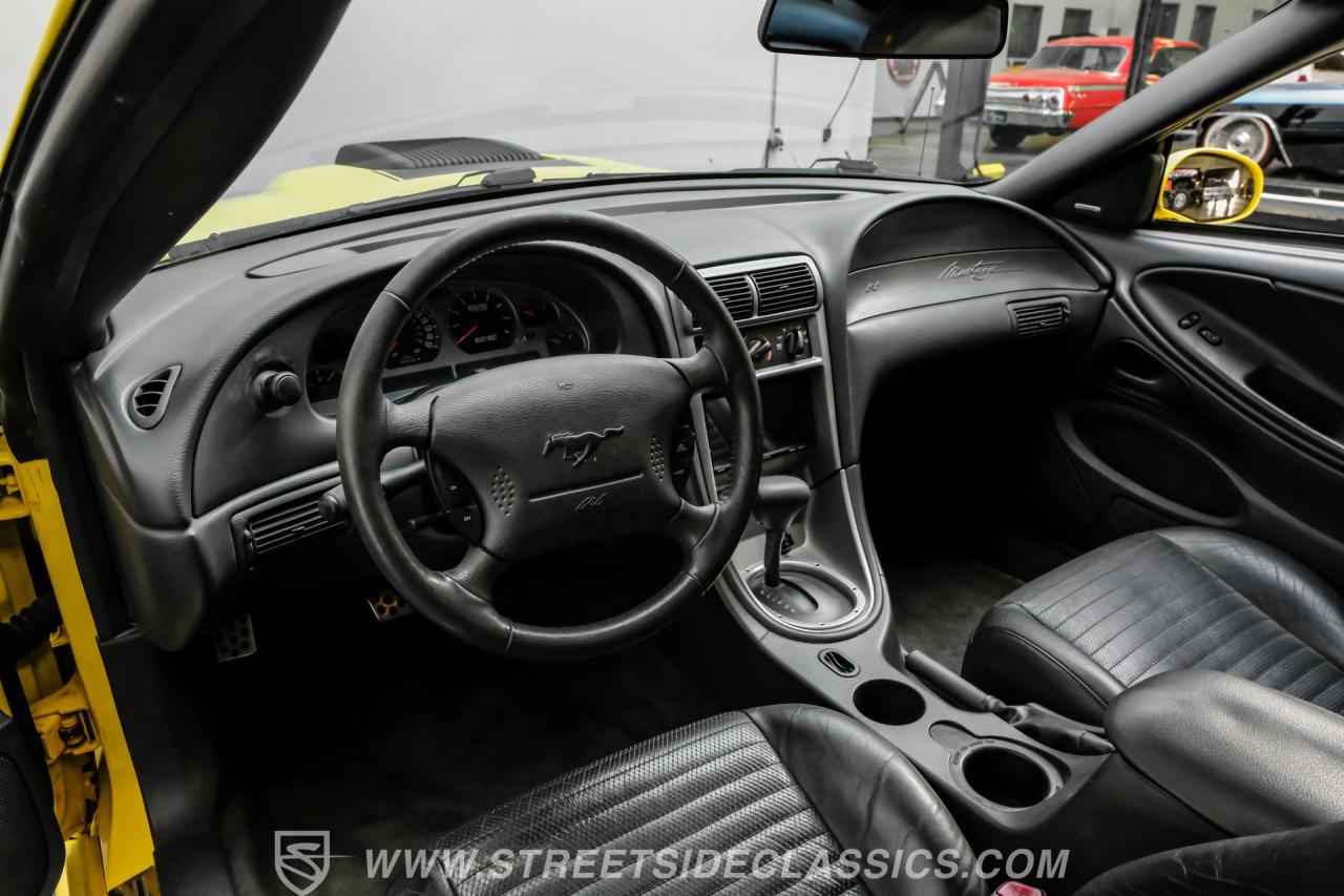 2003 Ford Mustang Mach 1