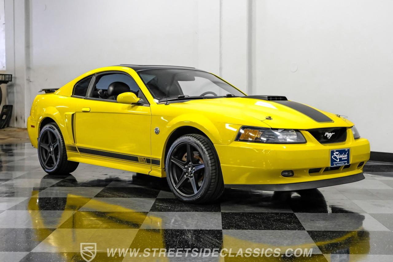 2003 Ford Mustang Mach 1