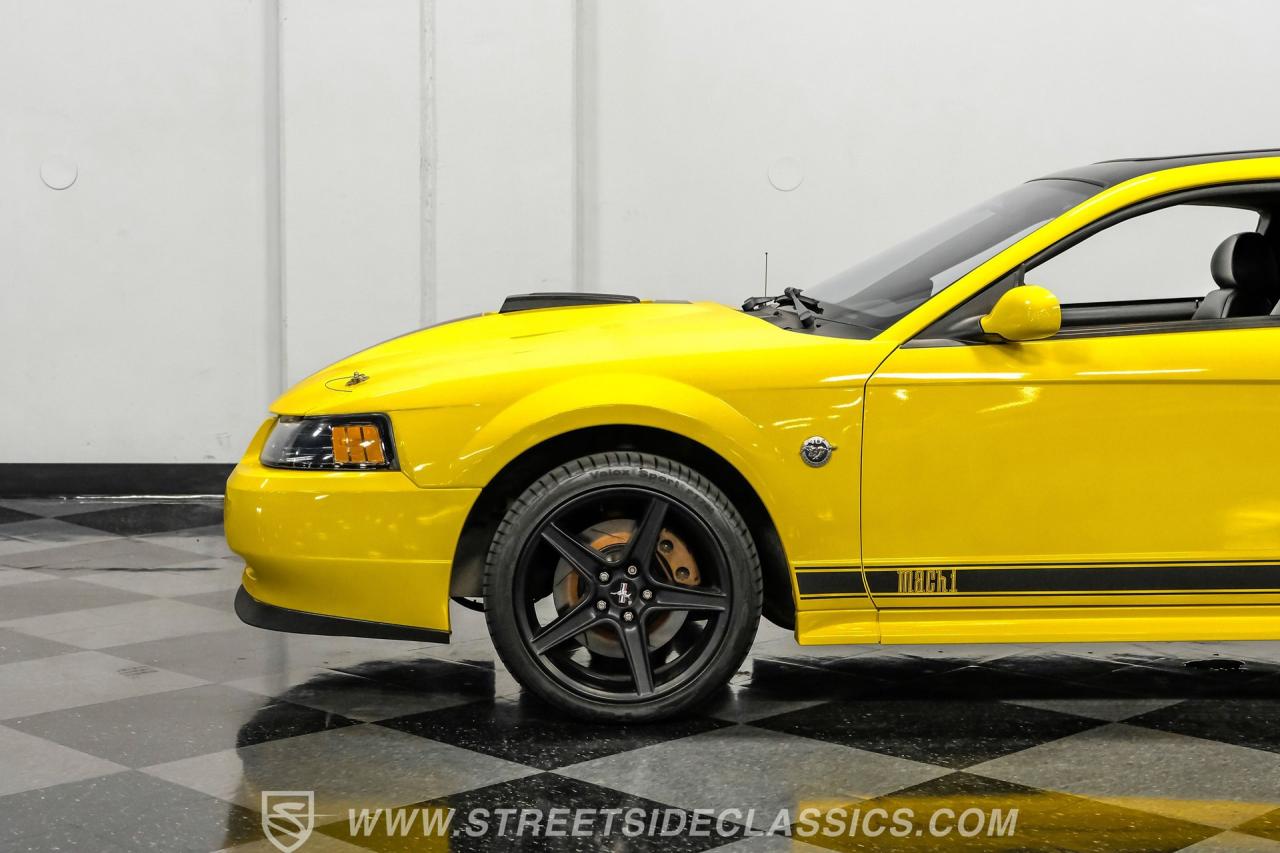 2003 Ford Mustang Mach 1