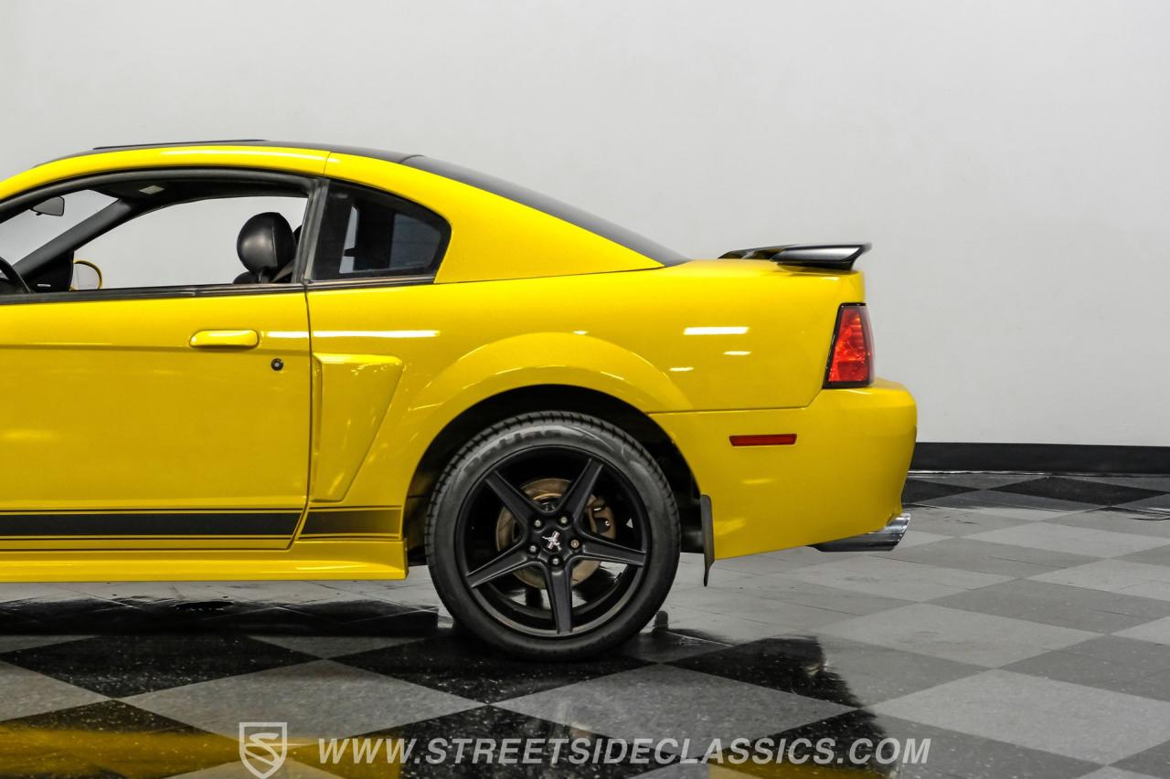 2003 Ford Mustang Mach 1