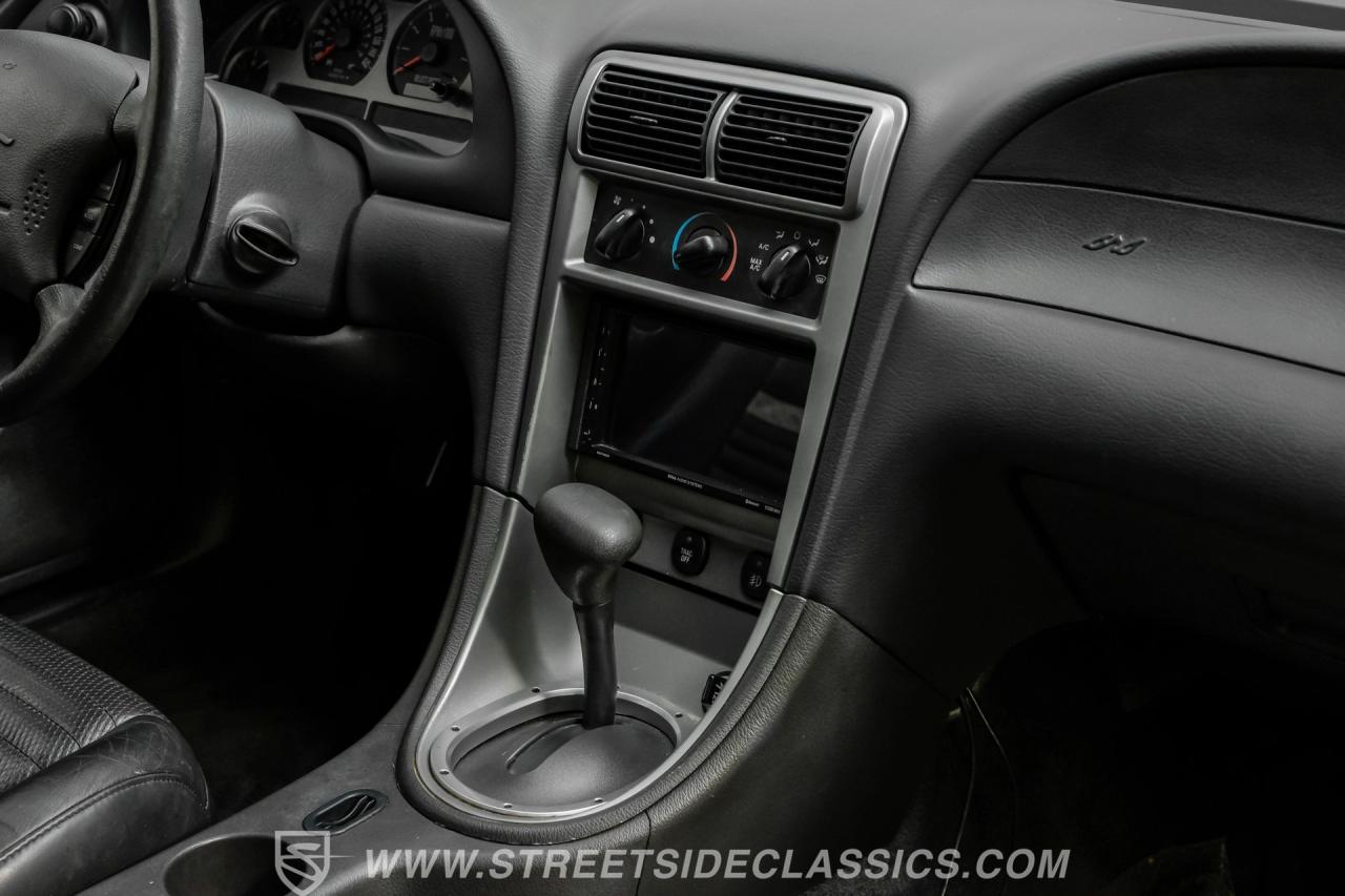 2003 Ford Mustang Mach 1