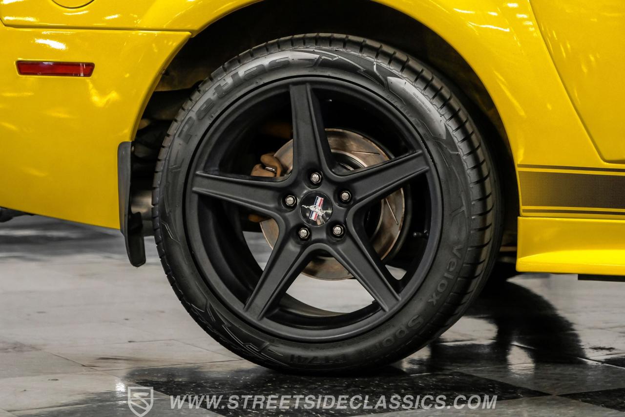 2003 Ford Mustang Mach 1