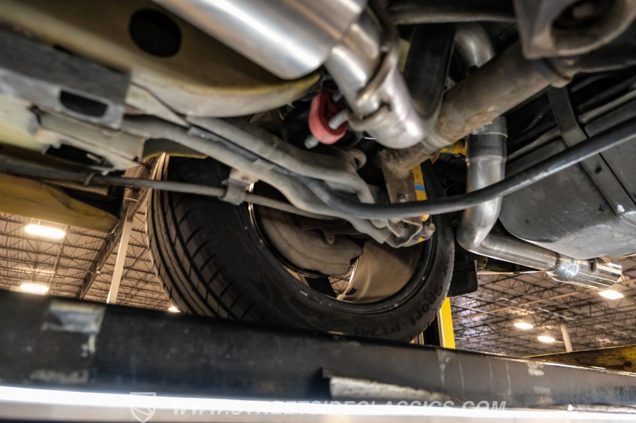 2003 Ford Mustang Mach 1