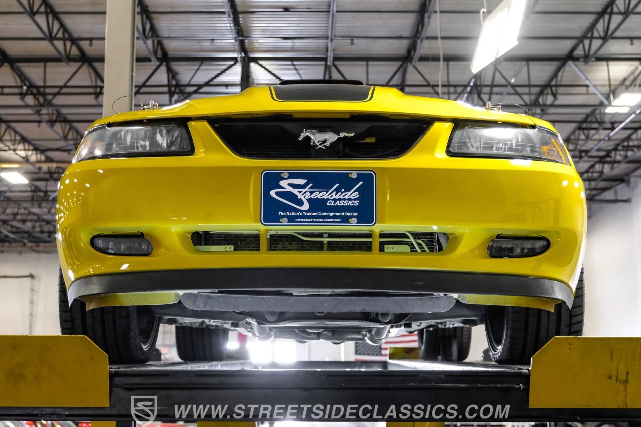 2003 Ford Mustang Mach 1