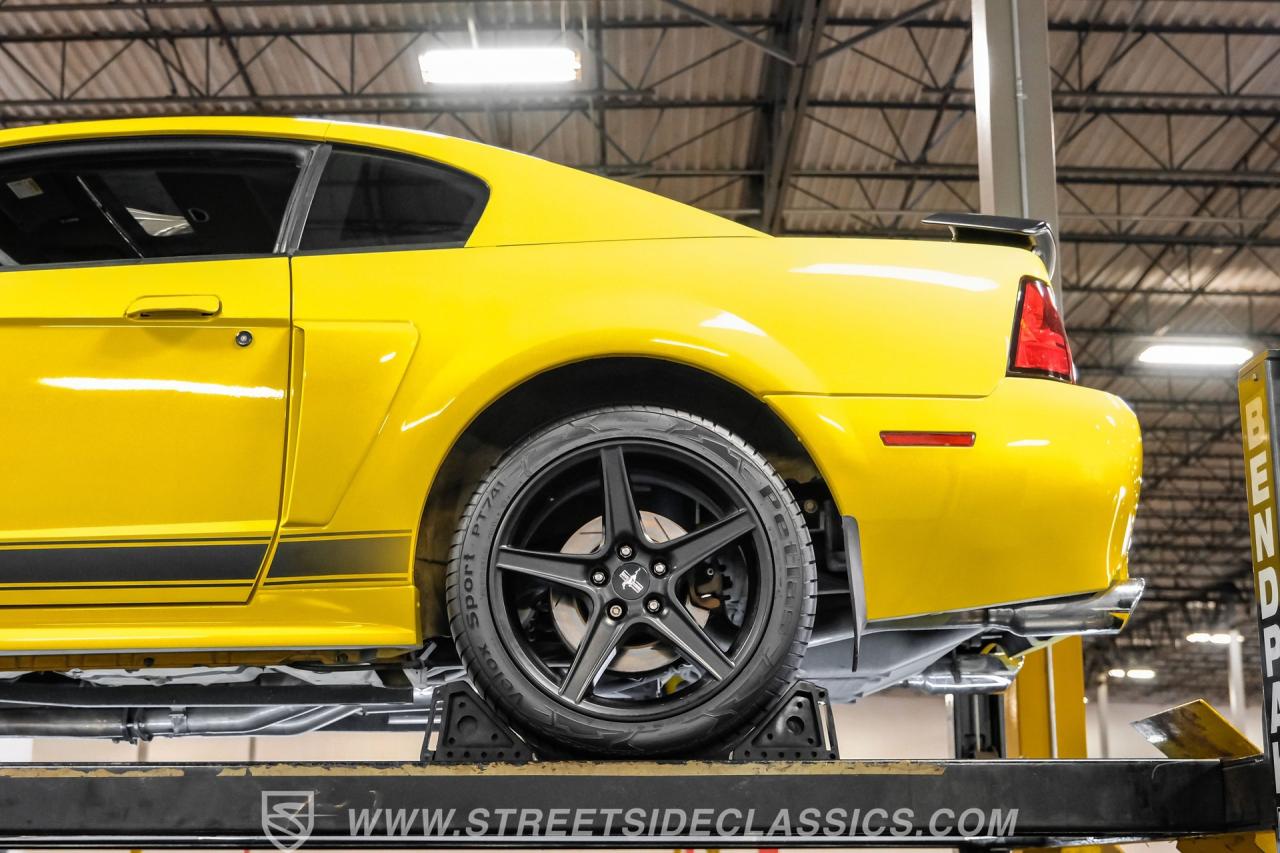 2003 Ford Mustang Mach 1