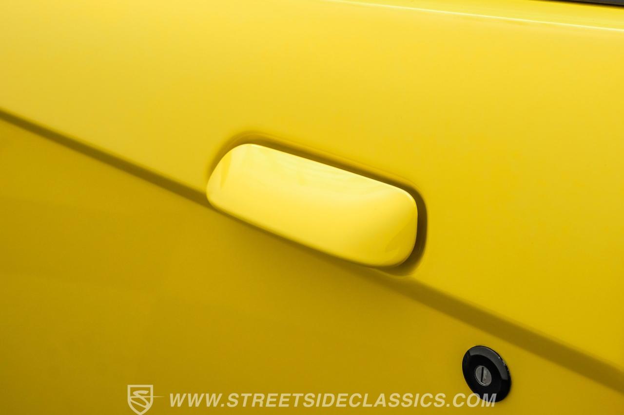 2003 Ford Mustang Mach 1