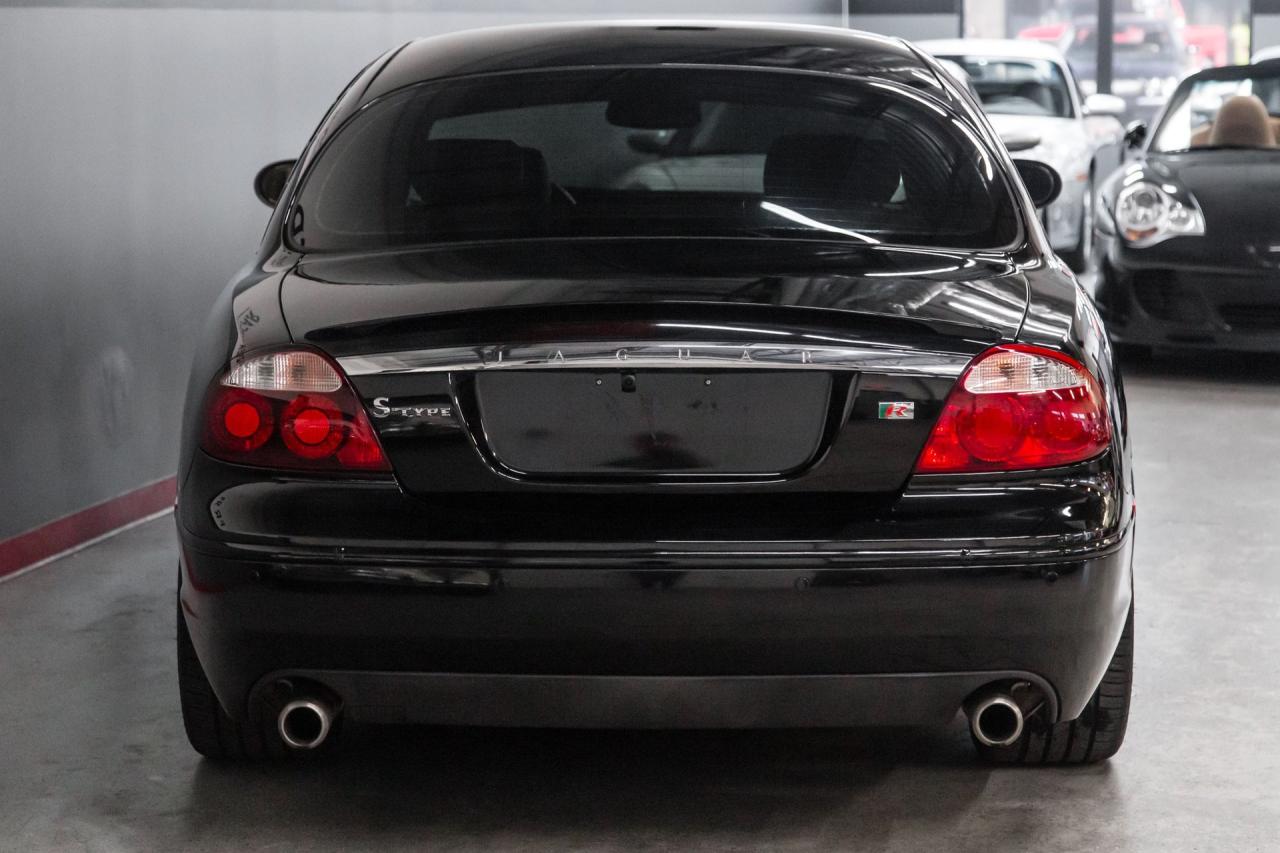 2005 Jaguar S TYPE R