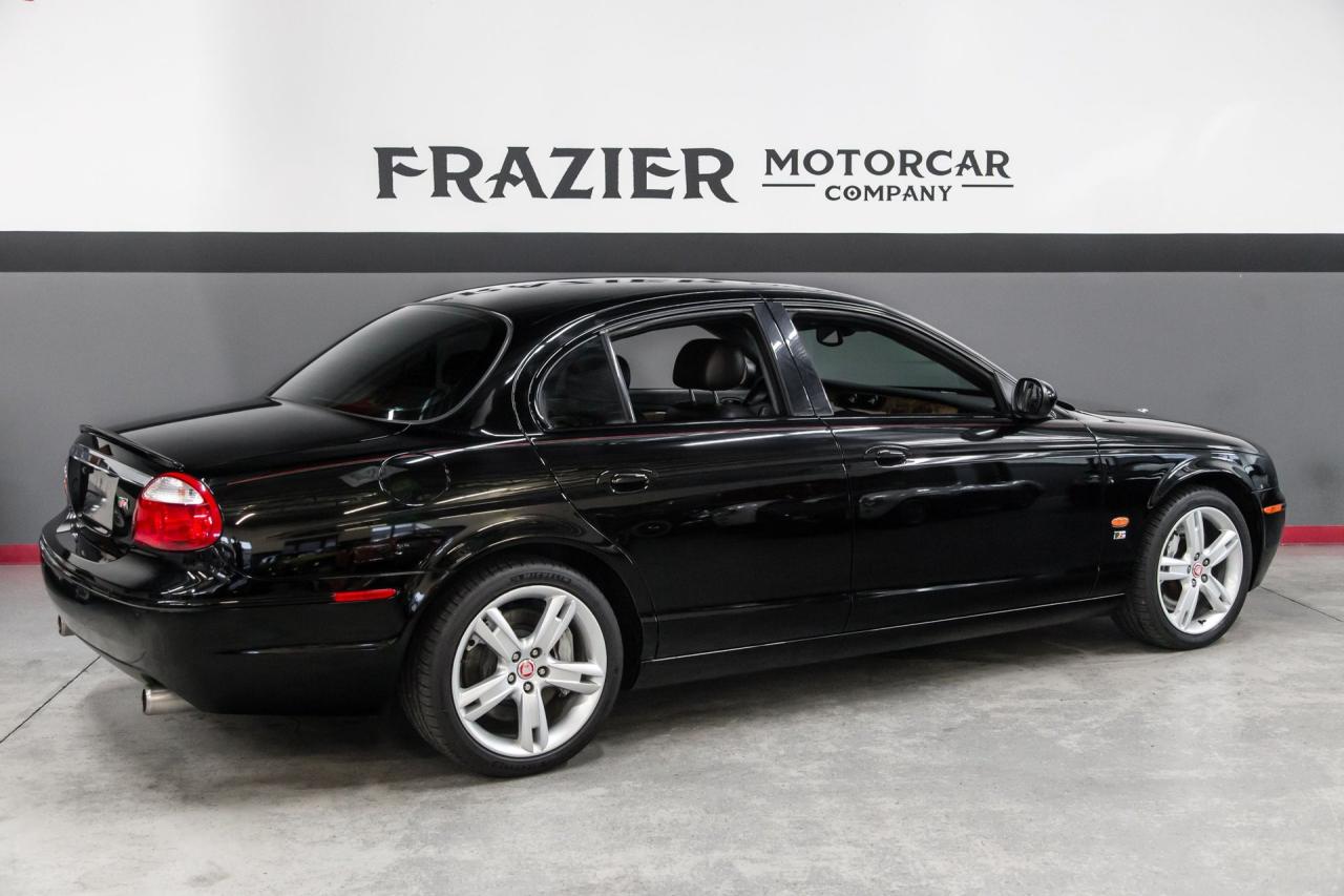 2005 Jaguar S TYPE R