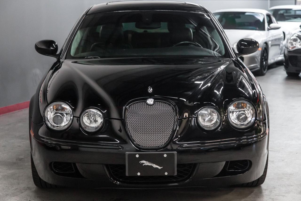 2005 Jaguar S TYPE R