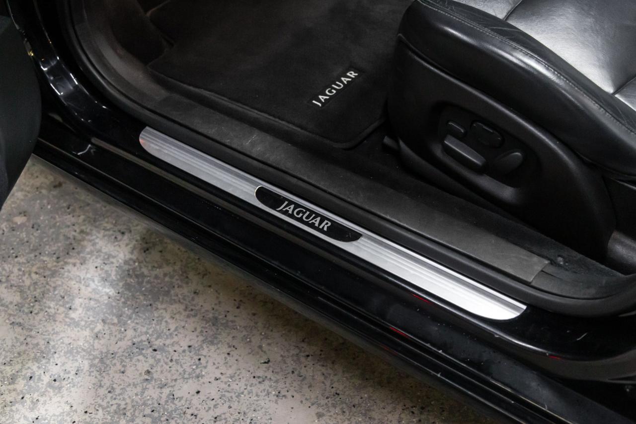 2005 Jaguar S TYPE R