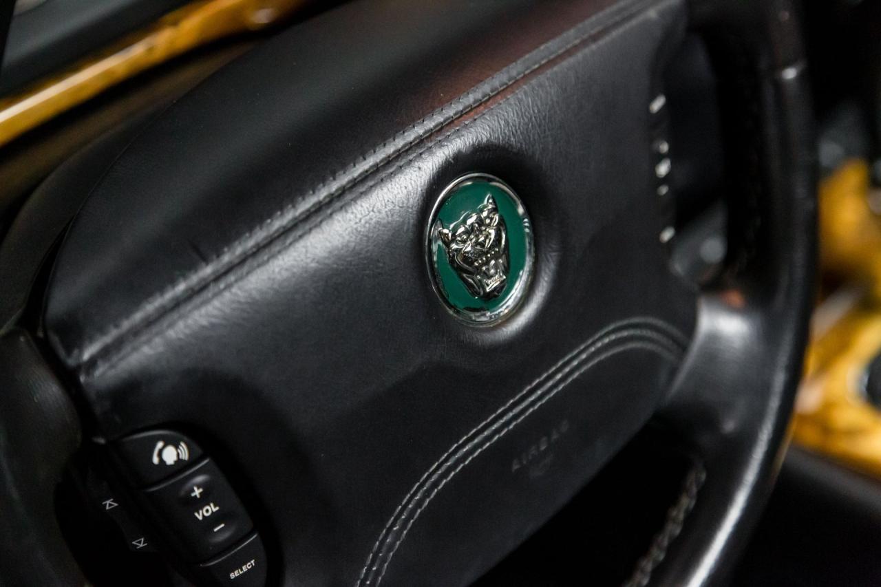 2005 Jaguar S TYPE R