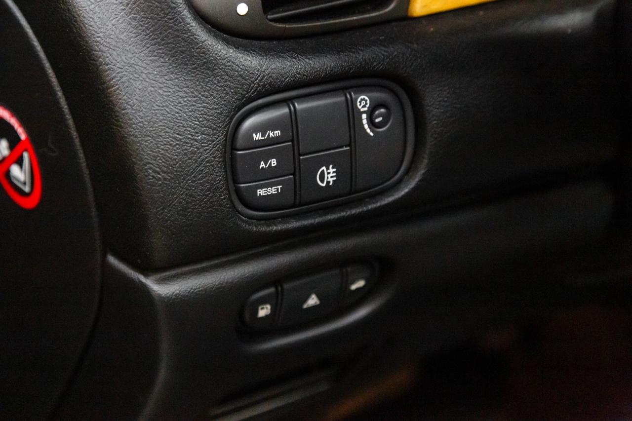 2005 Jaguar S TYPE R