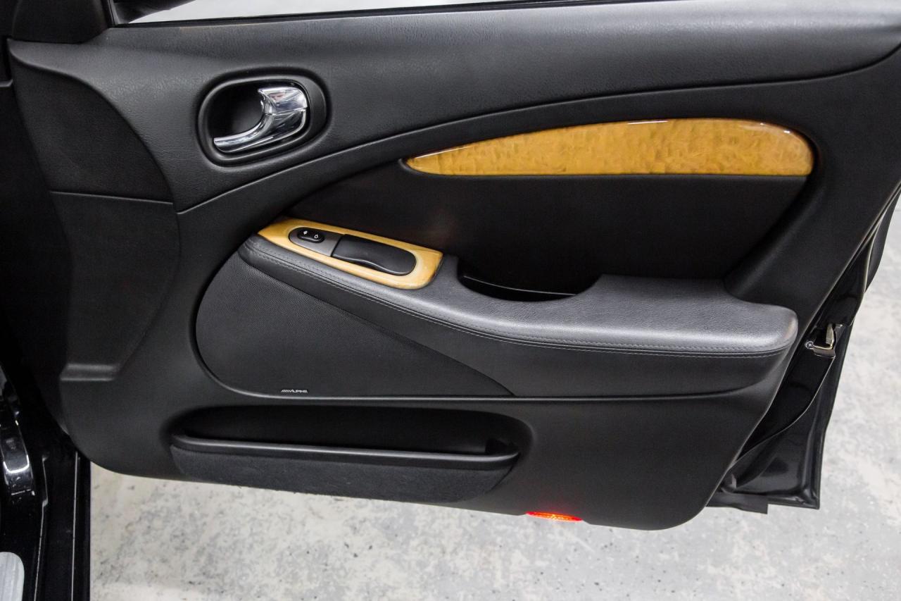 2005 Jaguar S TYPE R