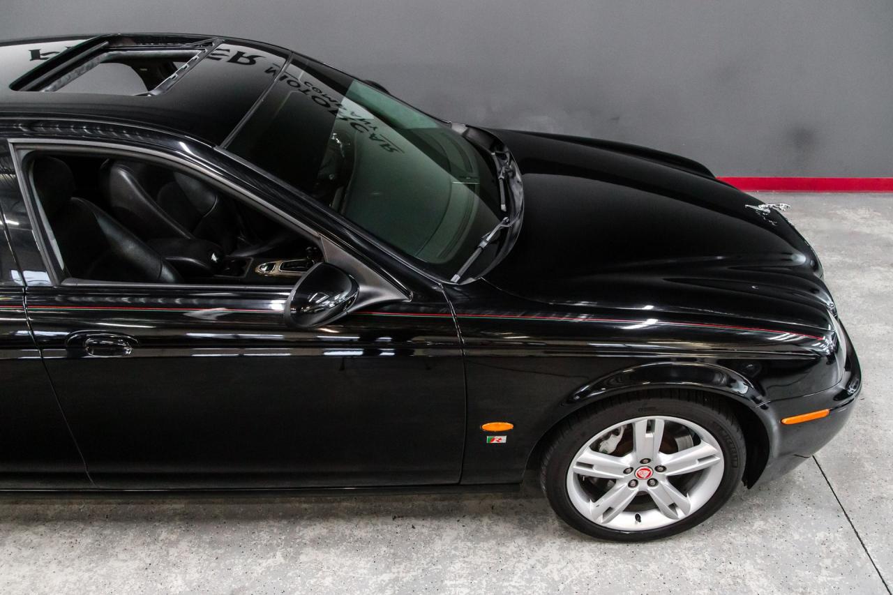 2005 Jaguar S TYPE R
