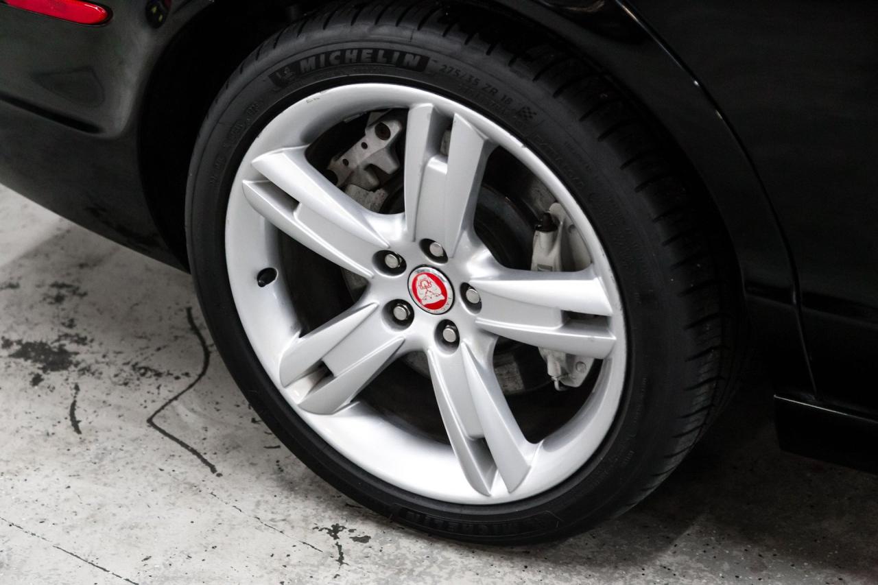 2005 Jaguar S TYPE R