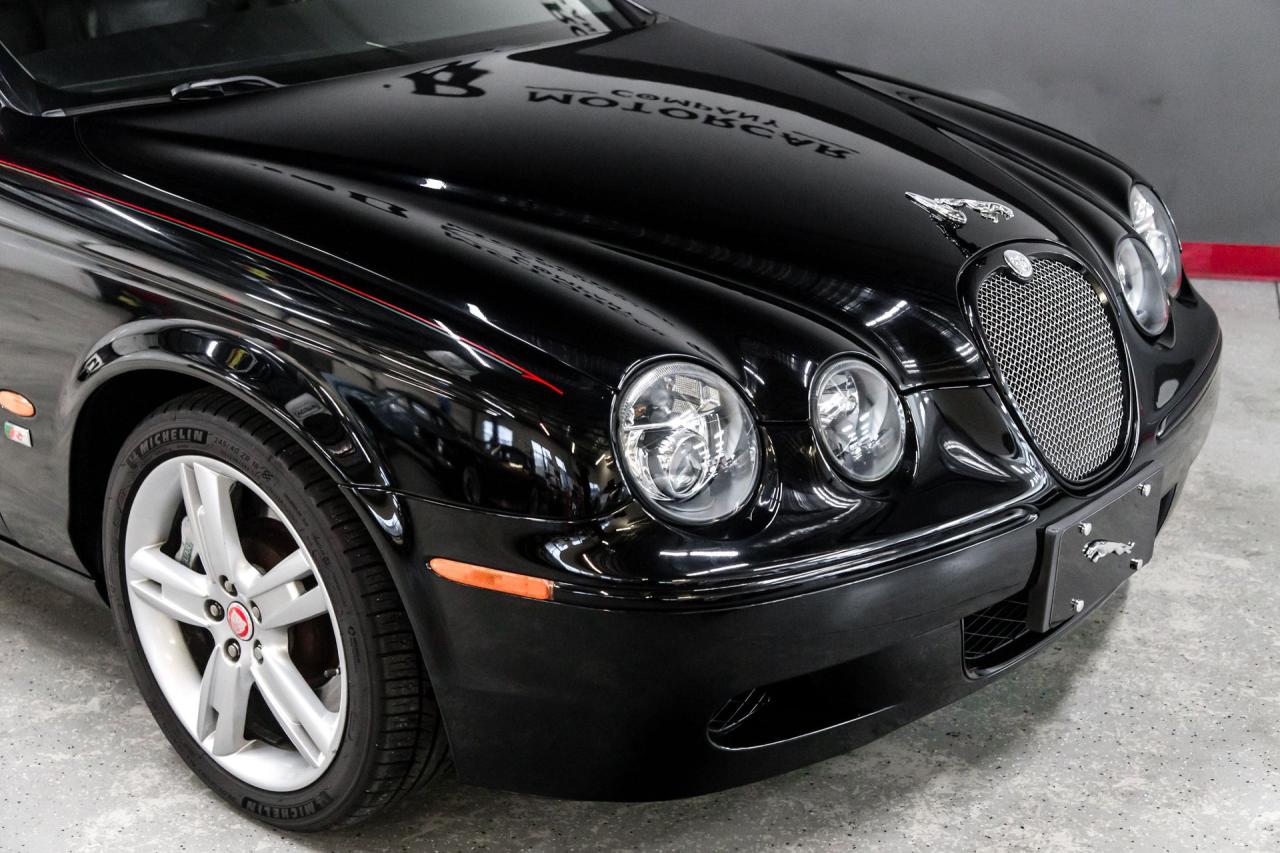 2005 Jaguar S TYPE R