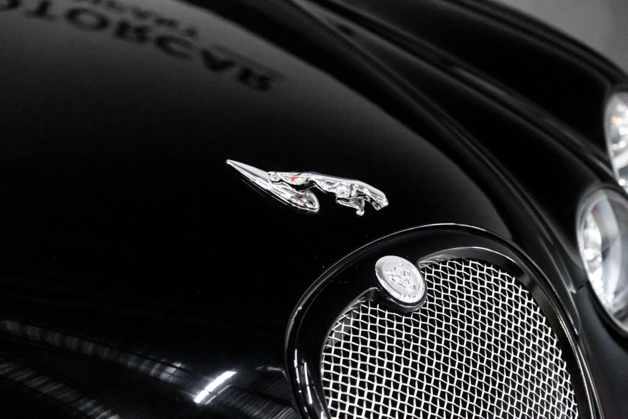 2005 Jaguar S TYPE R