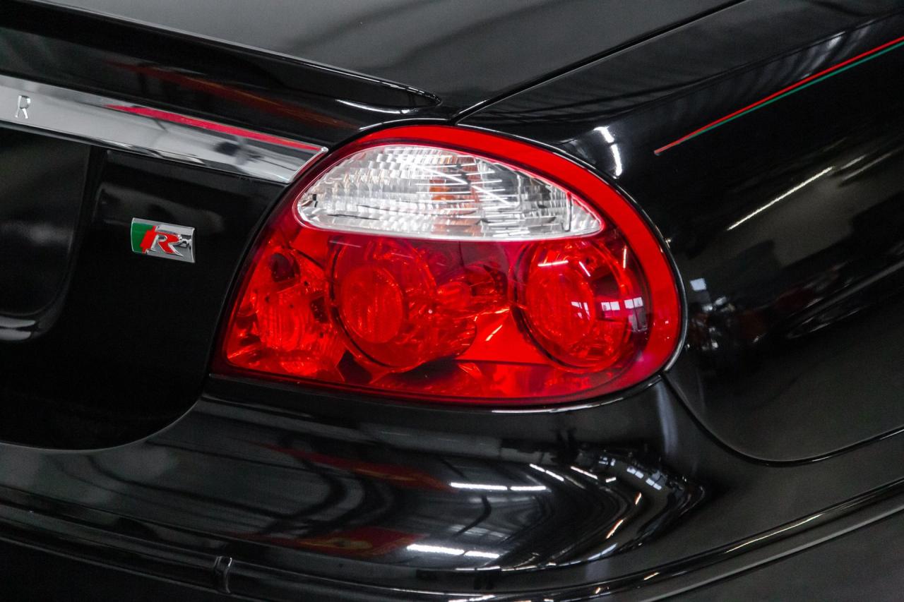 2005 Jaguar S TYPE R