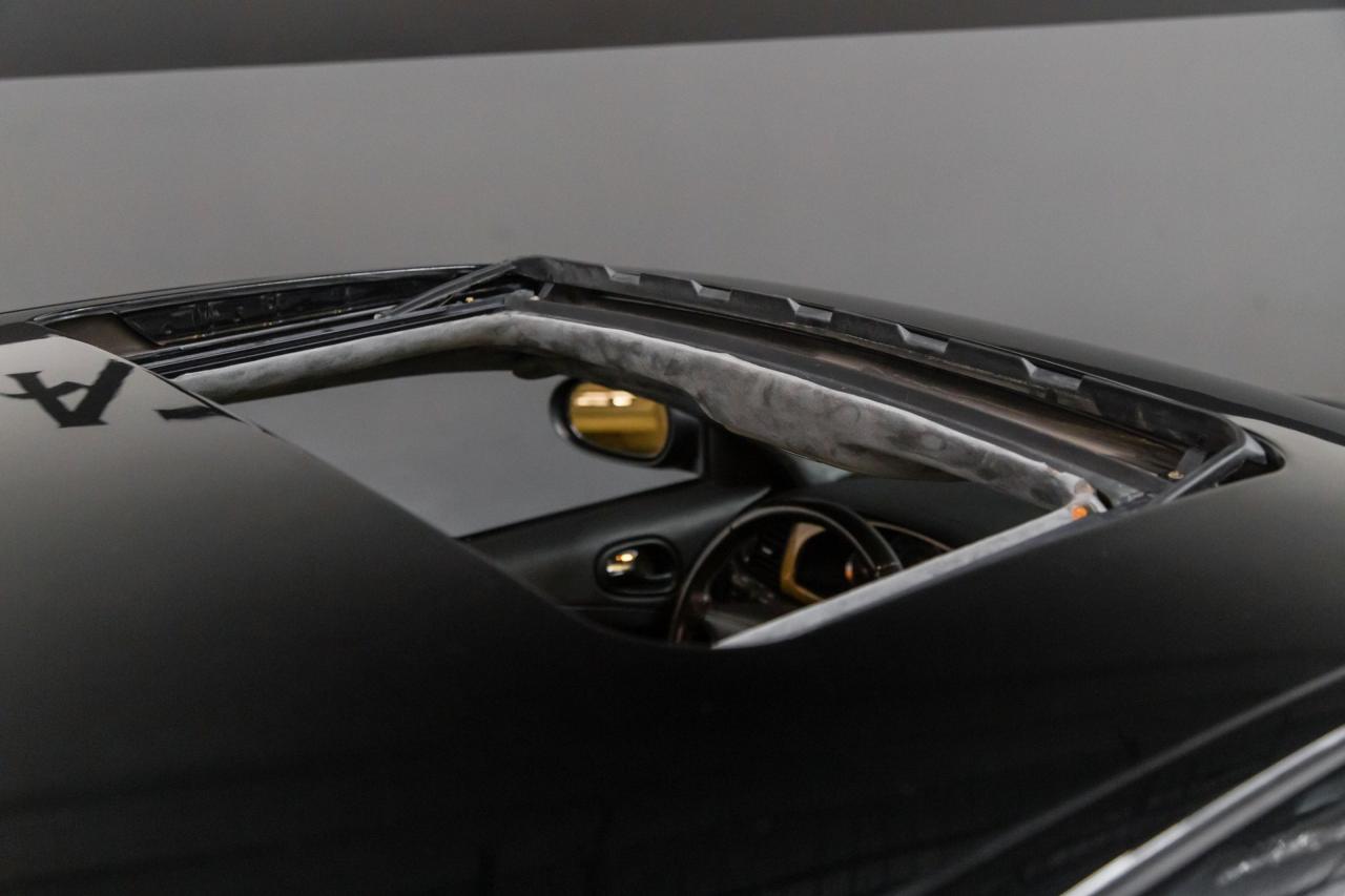 2005 Jaguar S TYPE R