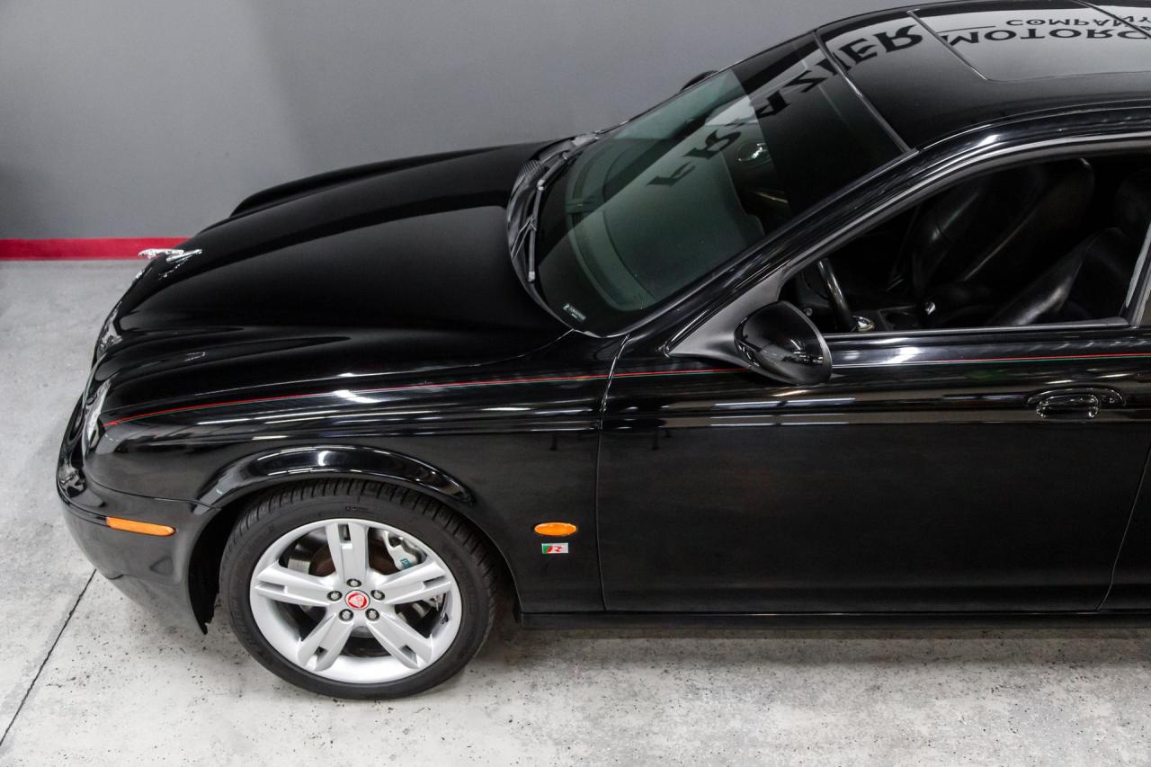 2005 Jaguar S TYPE R