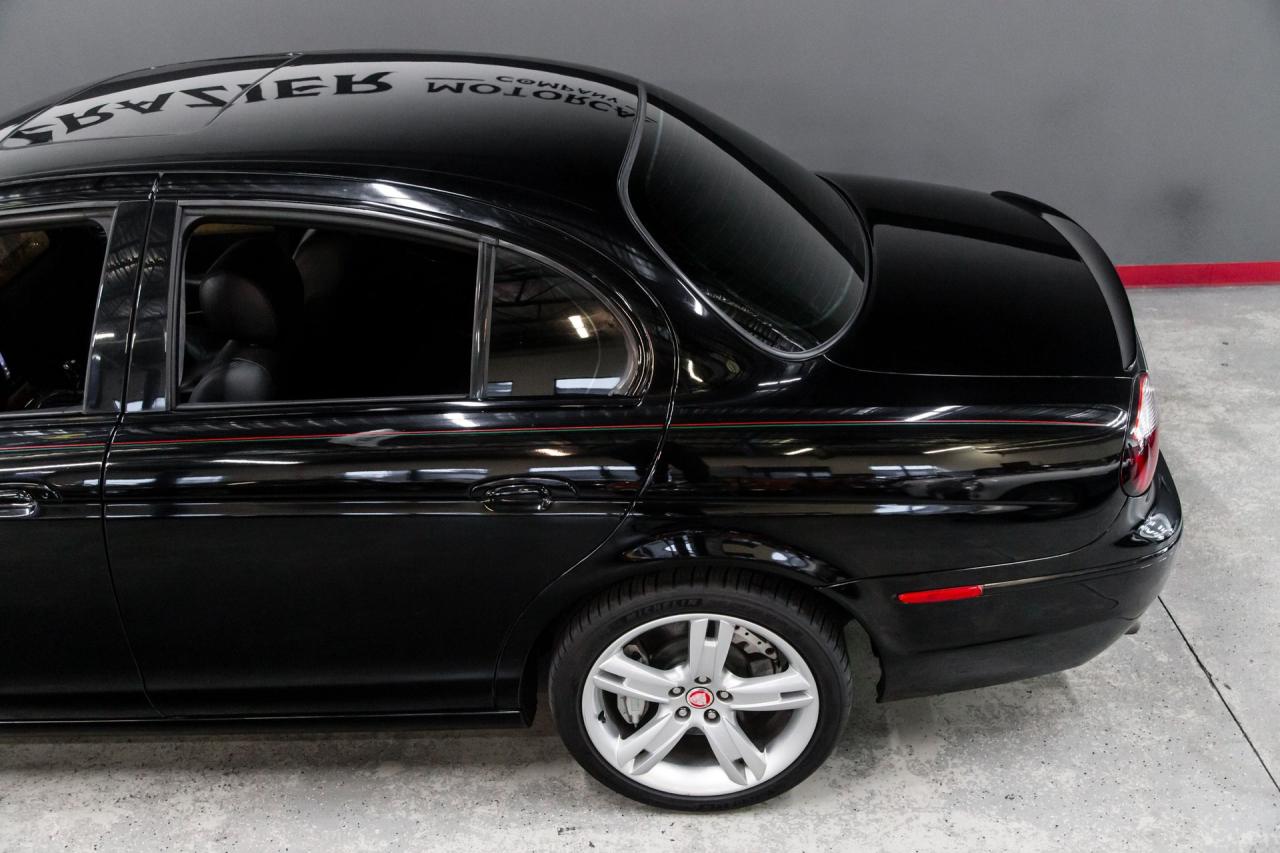 2005 Jaguar S TYPE R