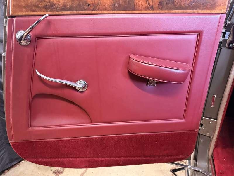 1952 Rolls - Royce Silver Dawn