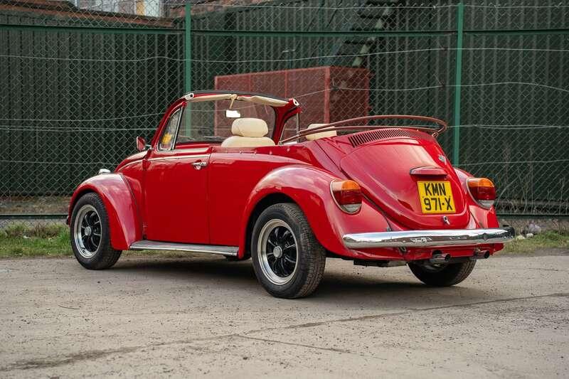 1975 Volkswagen Beetle Convertible
