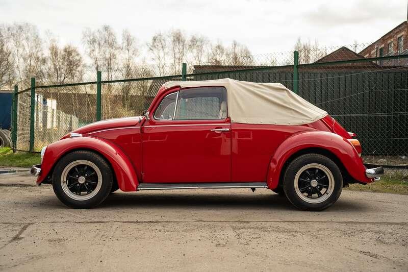 1975 Volkswagen Beetle Convertible
