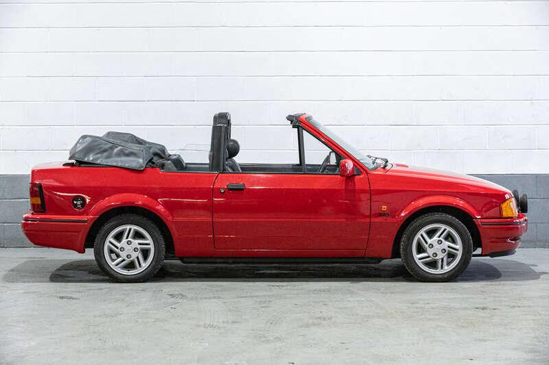 1987 Ford ESCORT XR3I CONVERTIBLE