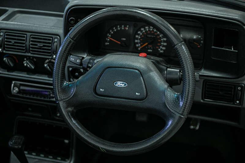 1987 Ford ESCORT XR3I CONVERTIBLE