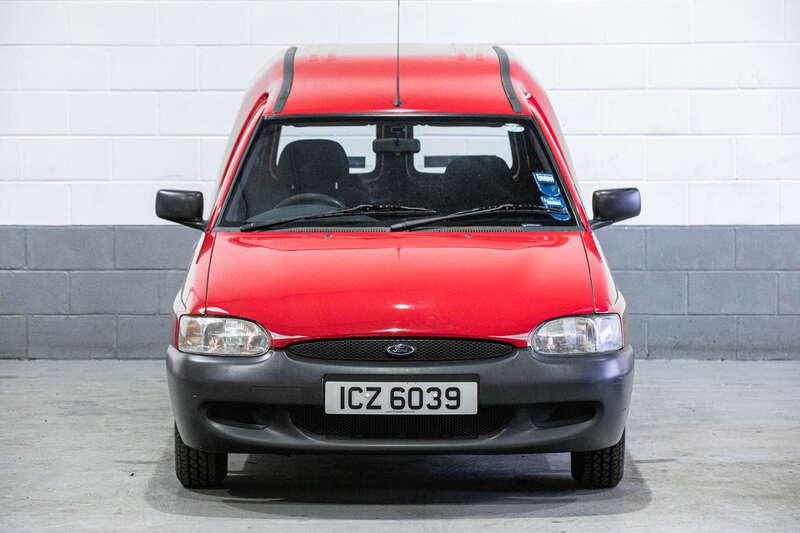 2001 Ford Escort