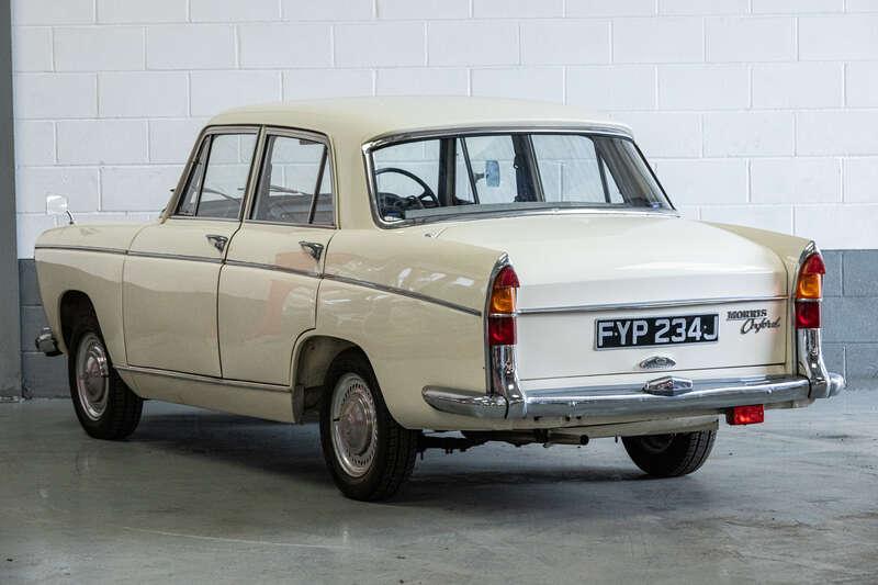 1971 Morris OXFORD SERIES VI SALOON