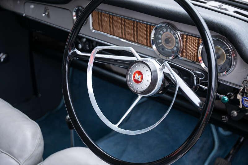 1971 Morris OXFORD SERIES VI SALOON