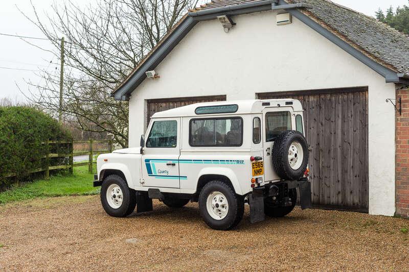 1987 Land Rover 90 V8