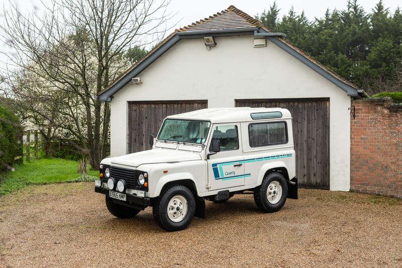 1987 Land Rover 90 V8