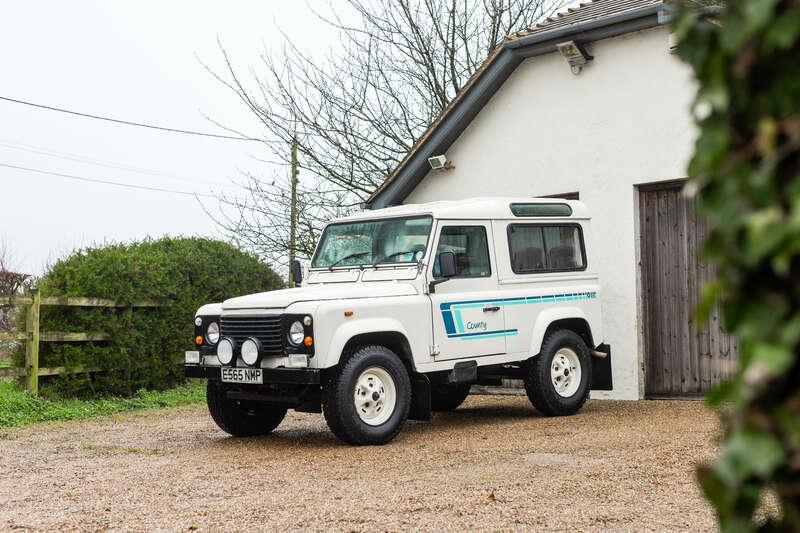 1987 Land Rover 90 V8