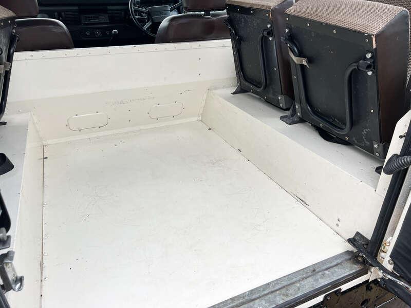 1987 Land Rover 90 V8