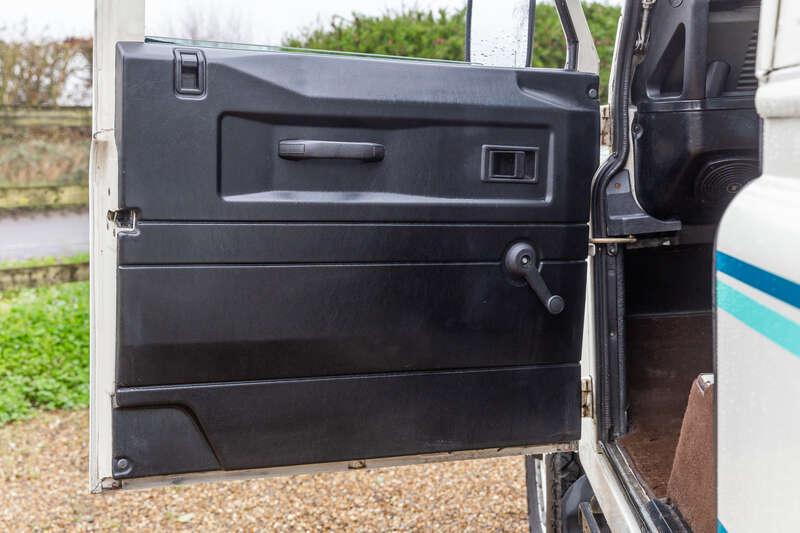 1987 Land Rover 90 V8