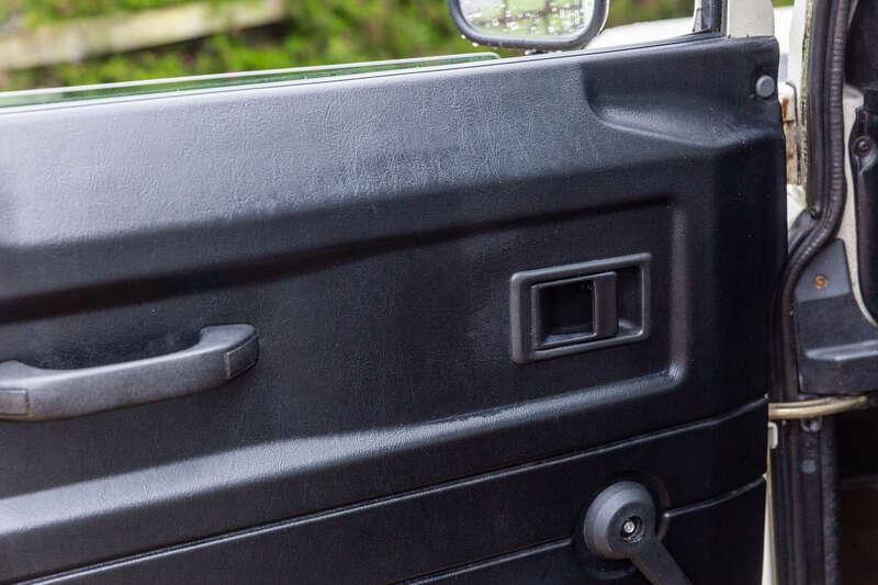 1987 Land Rover 90 V8