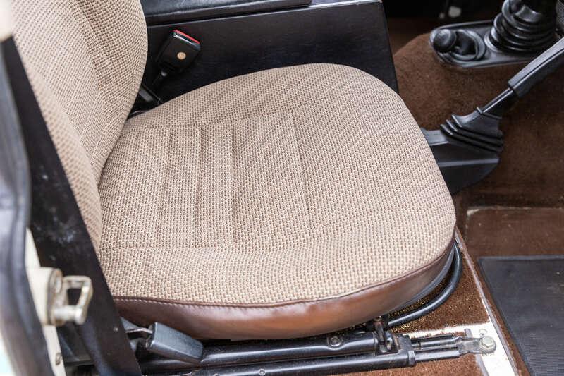 1987 Land Rover 90 V8