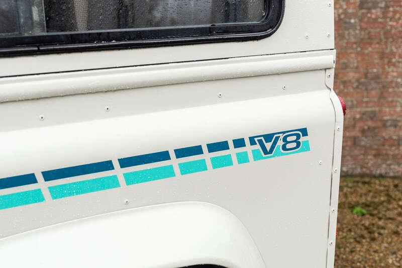 1987 Land Rover 90 V8